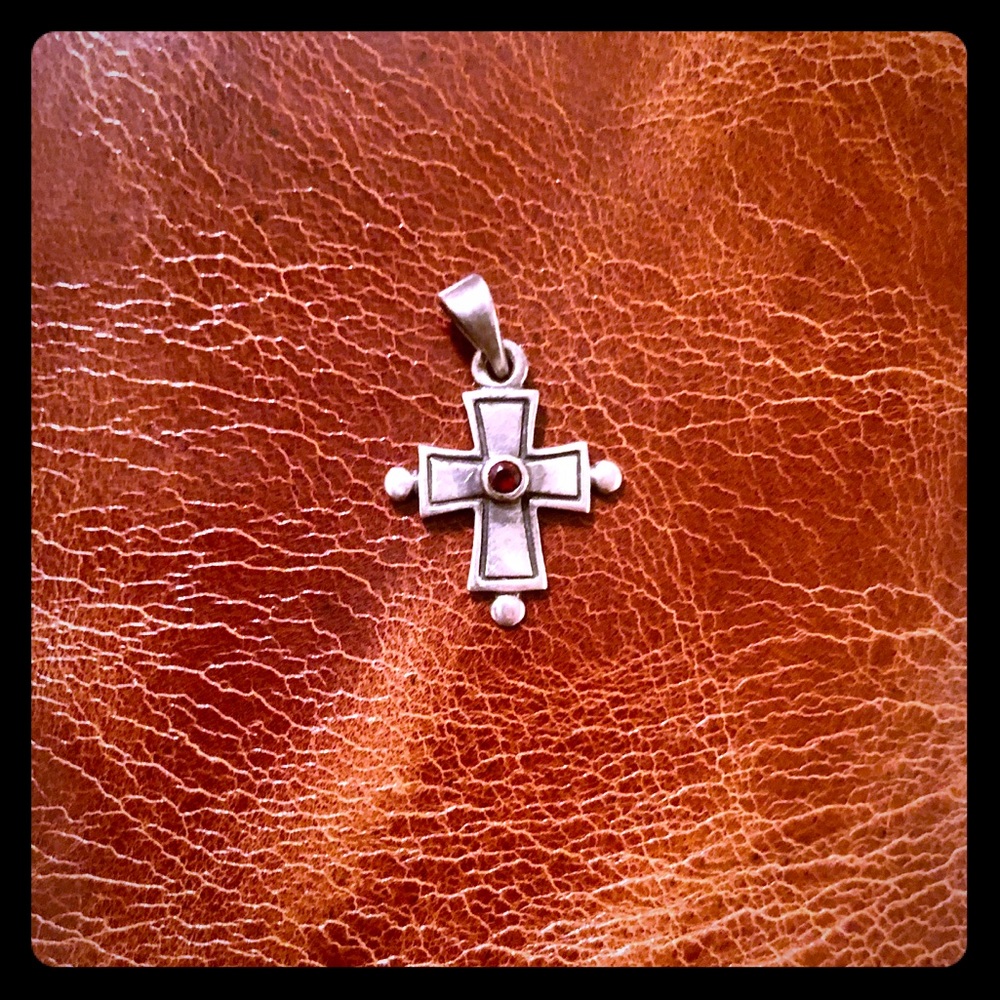 💜💜James Avery Garnet Cross Charm💜💜